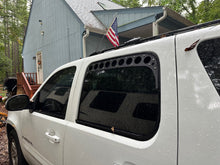 2007–2014 GMC Yukon XL / Chevrolet Suburban / Cadillac Escalade ESV Removable Rear Window Vents