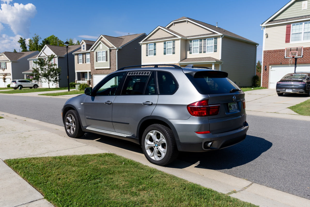 BMW X5 E70 Rear Window Vents