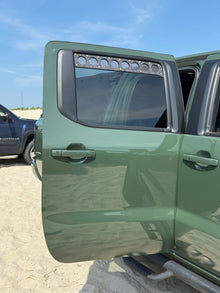 2022–2027 Nissan Frontier Crew Cab Rear Window Vents (3rd Gen / D41)