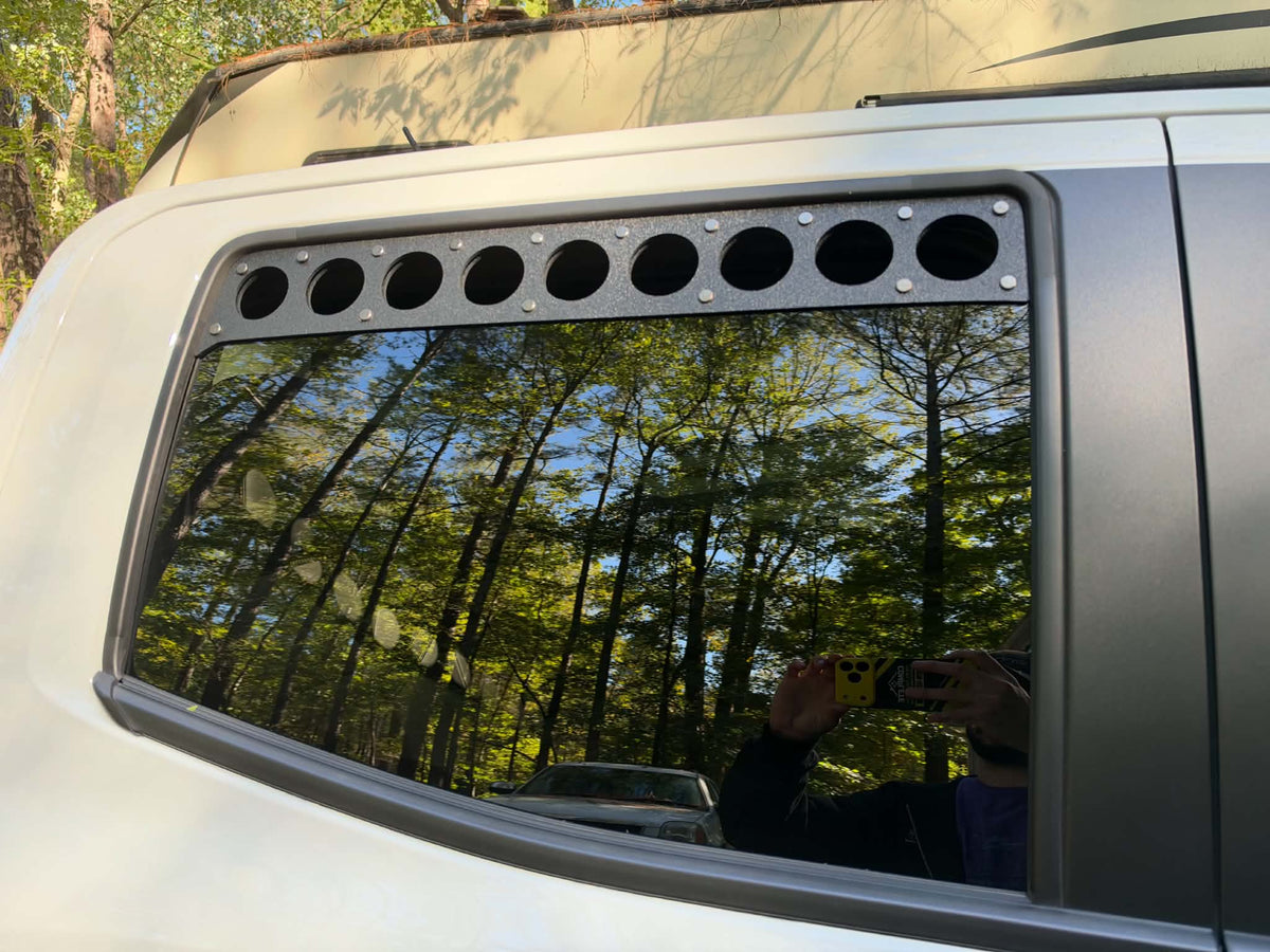 2023+ Chevrolet Colorado / GMC Canyon Crew Cab Rear Window Vents (3rd Gen)