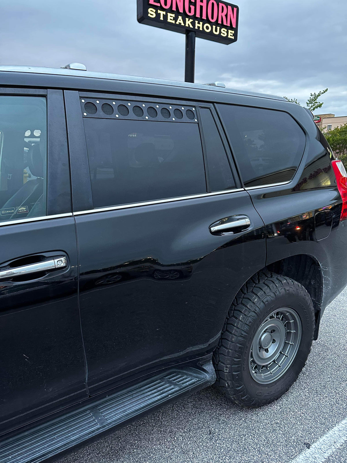 2010–2023 Lexus GX460 Rear Window Vents (2nd Gen / J150)