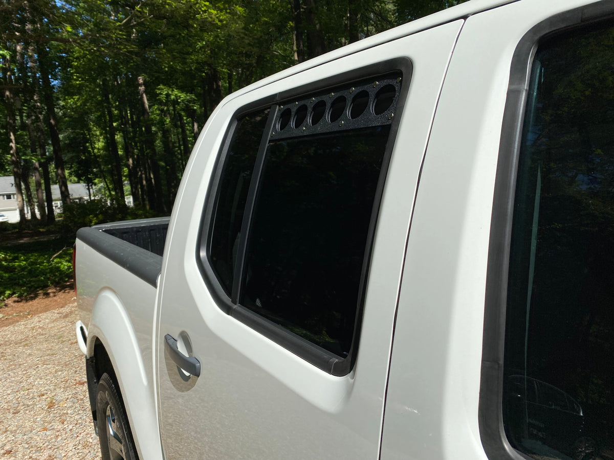 Nissan Frontier Window Vents (05-21)