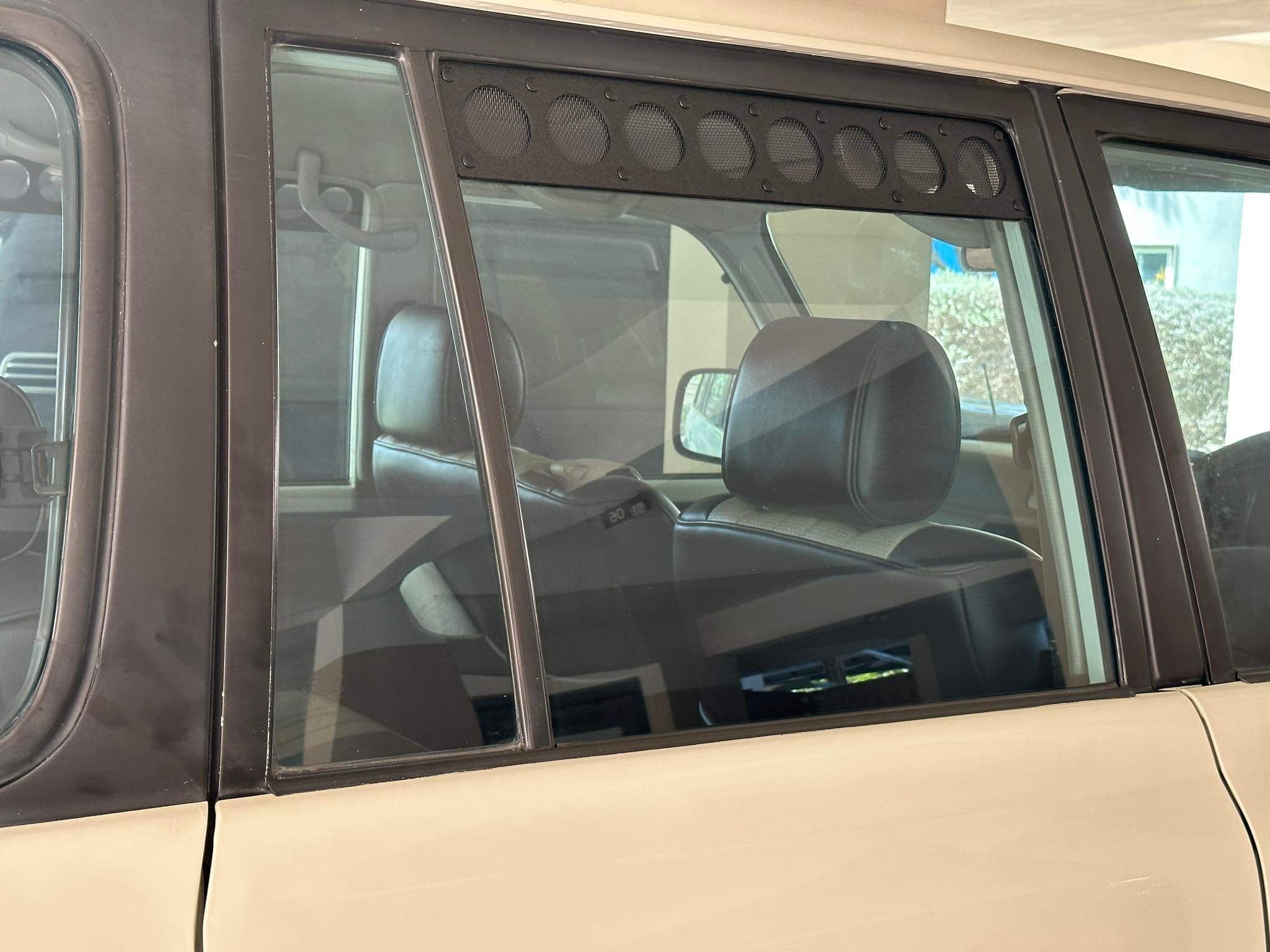 Toyota Land Cruiser 80 series Window Vents – Visual Autowerks