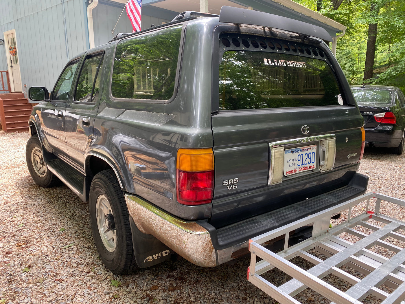 1990–1995 Toyota 4Runner Rear Hatch Window Vent (2nd Gen / N120 / N130)